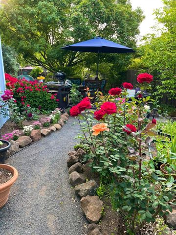 4604 Parktrail Ct, Santa Rosa, CA 95405