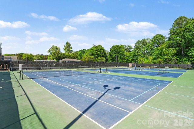 8005 Horse Chestnut Lane, Charlotte, NC 28277