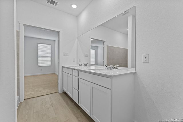 1221 Twisted Creek, New Braunfels, TX 78130