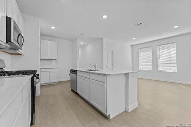 1221 Twisted Creek, New Braunfels, TX 78130