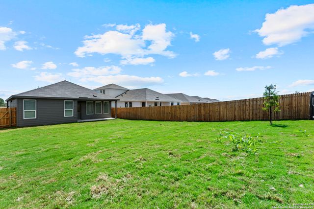 1221 Twisted Creek, New Braunfels, TX 78130