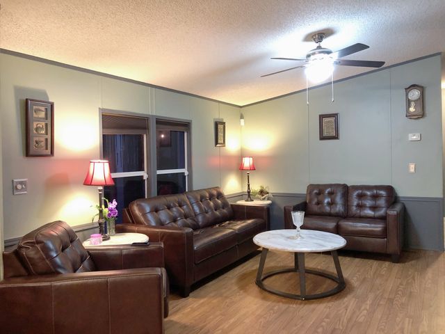 272 County Road 2062, Klondike, TX 75448