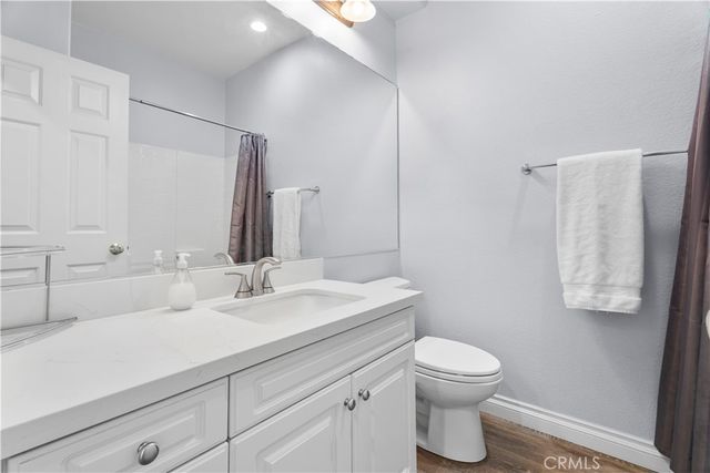 27249 Riverview Lane, Valencia, CA 91354
