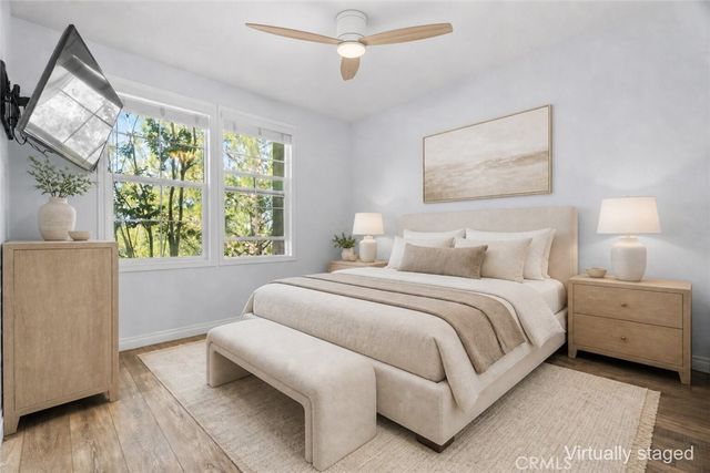 27249 Riverview Lane, Valencia, CA 91354