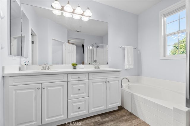 27249 Riverview Lane, Valencia, CA 91354