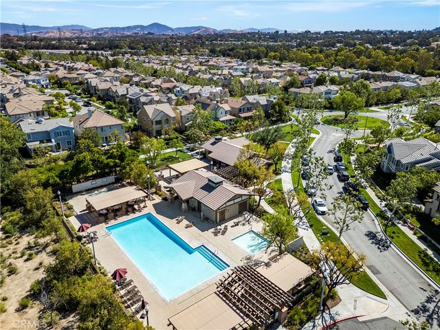 27249 Riverview Lane, Valencia, CA 91354