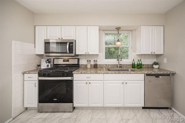 5123 Michael Avenue, St Louis, MO 63119