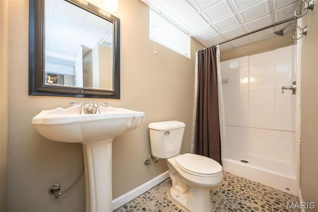 5123 Michael Avenue, St Louis, MO 63119
