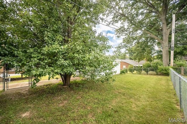 5123 Michael Avenue, St Louis, MO 63119