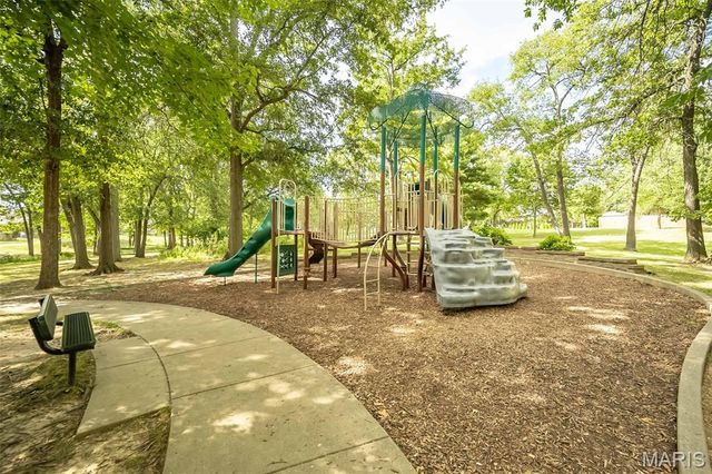 5123 Michael Avenue, St Louis, MO 63119
