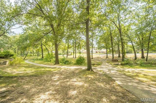5123 Michael Avenue, St Louis, MO 63119