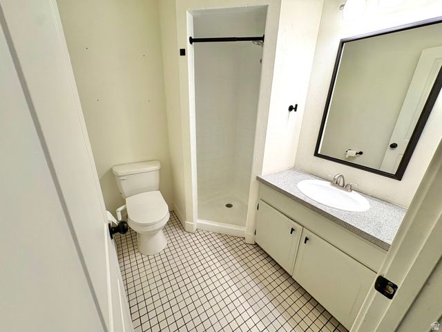 1644 E 700 S, Clearfield, UT 84015