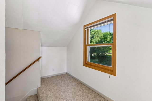 3910 Elmwood Street, Vadnais Heights, MN 55127