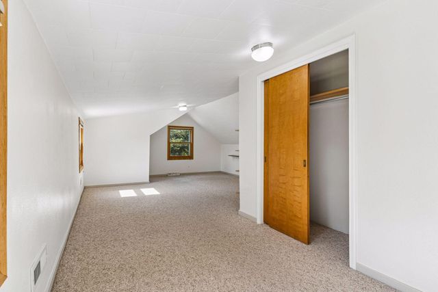 3910 Elmwood Street, Vadnais Heights, MN 55127