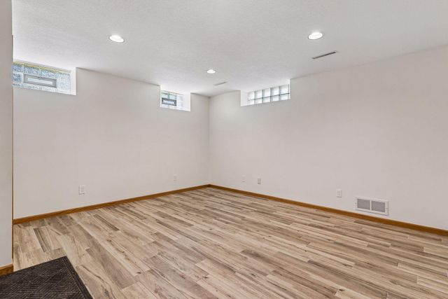 3910 Elmwood Street, Vadnais Heights, MN 55127