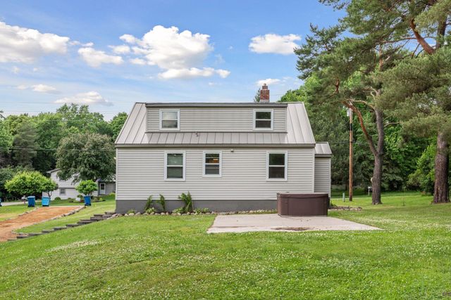 3910 Elmwood Street, Vadnais Heights, MN 55127