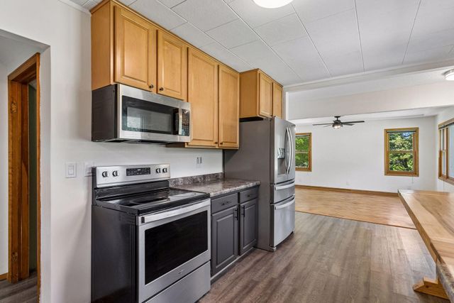 3910 Elmwood Street, Vadnais Heights, MN 55127