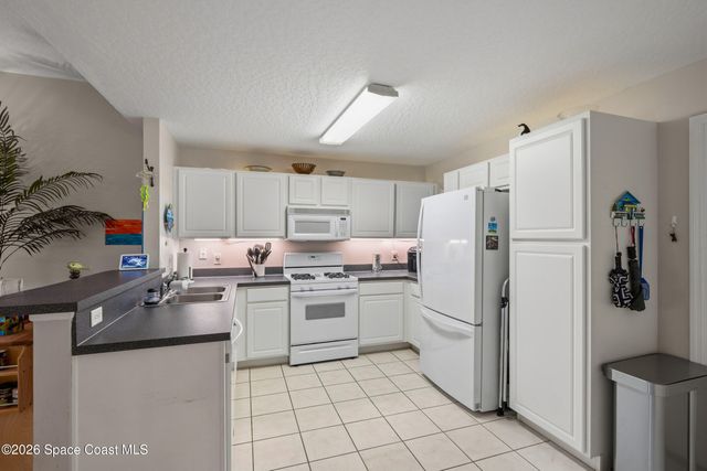 53 Sunset Street, Satellite Beach, FL 32937