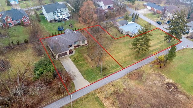 110 E Pawnee Drive, Powell, OH 43065
