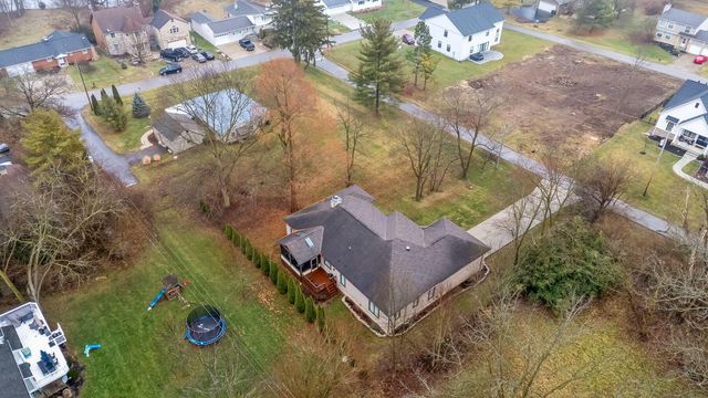110 E Pawnee Drive, Powell, OH 43065
