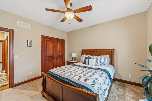 110 E Pawnee Drive, Powell, OH 43065