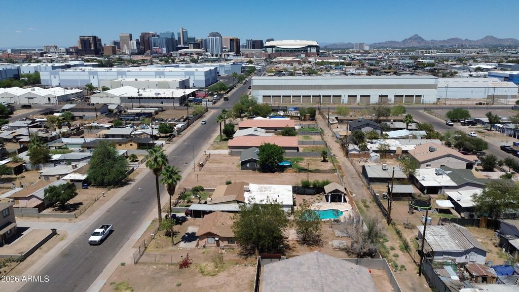 1637 S 5TH Street, Phoenix, AZ 85004 — photo 3