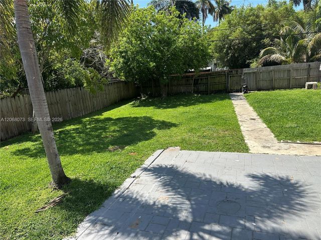1422 Wiley Street, Hollywood, FL 33020