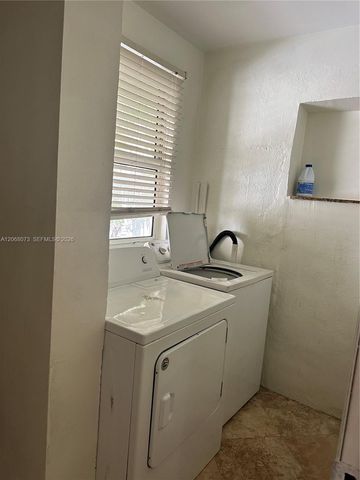 1422 Wiley Street, Hollywood, FL 33020
