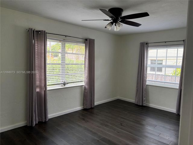 1422 Wiley Street, Hollywood, FL 33020