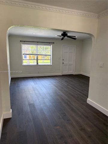 1422 Wiley Street, Hollywood, FL 33020