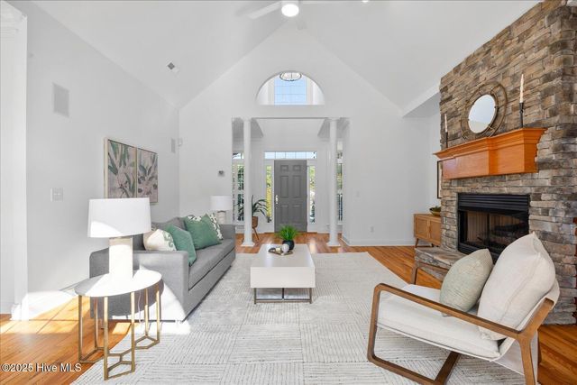 8907 W Telfair Circle W, Wilmington, NC 28412