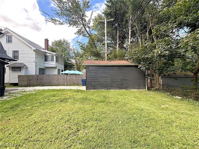 15703 Hazel Road, East Cleveland, OH 44112