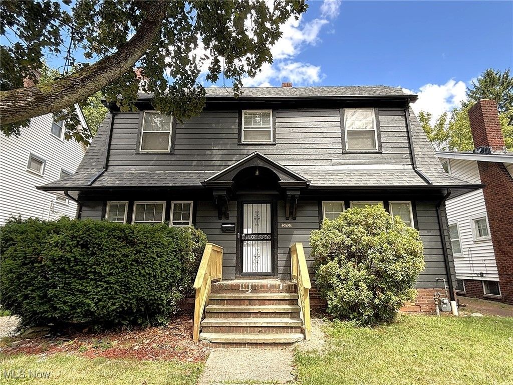 15703 Hazel Road, East Cleveland, OH 44112