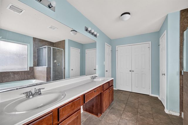 3408 Old Holly Drive, Pearland, TX 77584