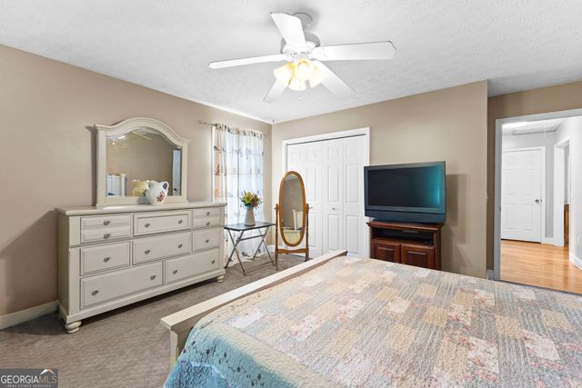 152 Bear Creek Road, Moreland, GA 30259