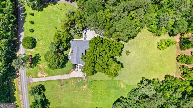 152 Bear Creek Road, Moreland, GA 30259