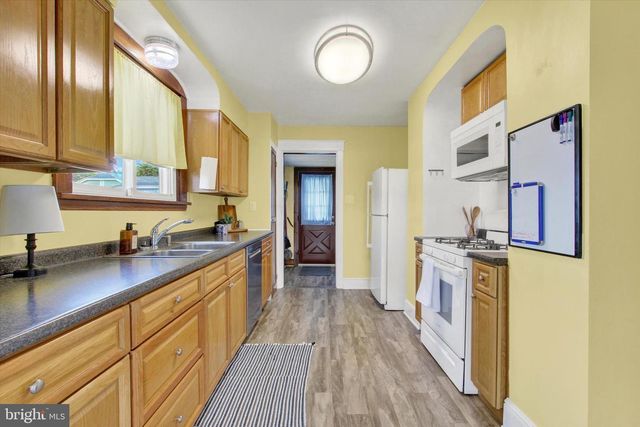 3055 N GEORGE ST, York, PA 17406