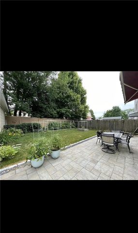 113 Bartlett Avenue 3, Cranston, RI 02905