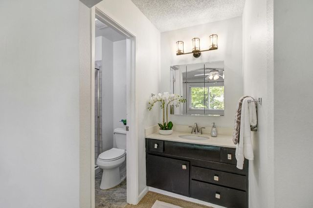 2248 Baywater Ln, Rancho Cordova, CA 95670