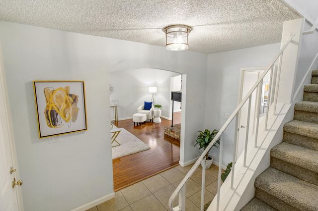 2248 Baywater Ln, Rancho Cordova, CA 95670