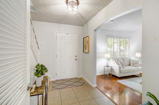 2248 Baywater Ln, Rancho Cordova, CA 95670