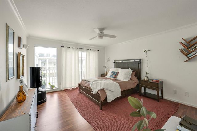 2333 Bering Drive 322, Houston, TX 77057