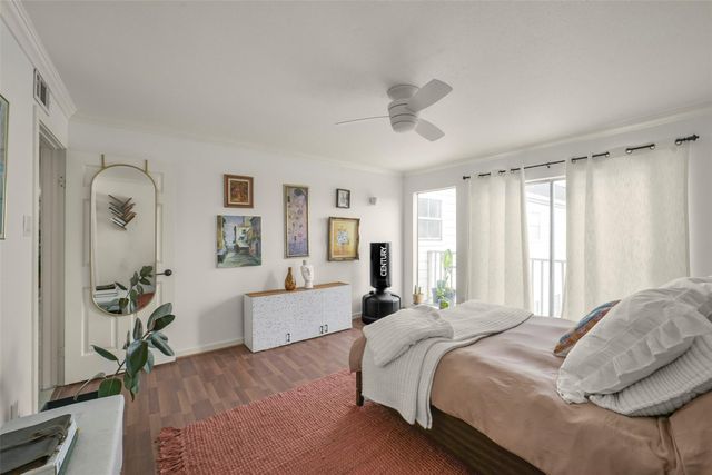 2333 Bering Drive 322, Houston, TX 77057