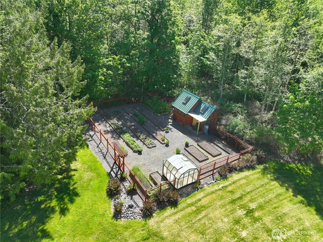 291 Fawn Meadow Road, Chimacum, WA 98325