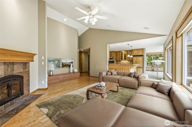 291 Fawn Meadow Road, Chimacum, WA 98325