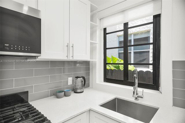 733 Michigan Ave 4, Miami Beach, FL 33139