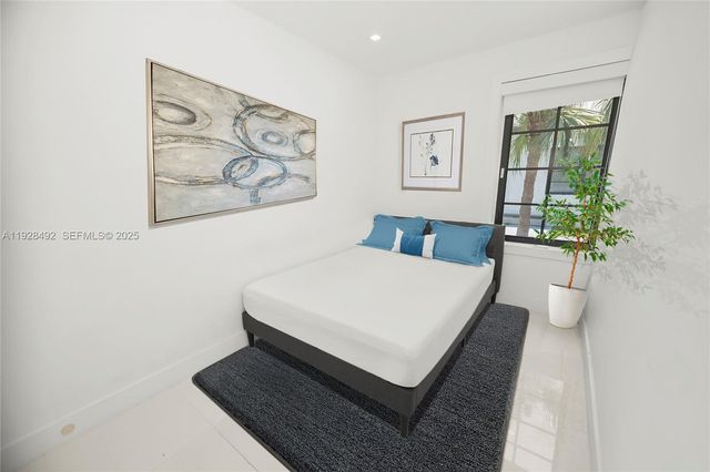 733 Michigan Ave 4, Miami Beach, FL 33139