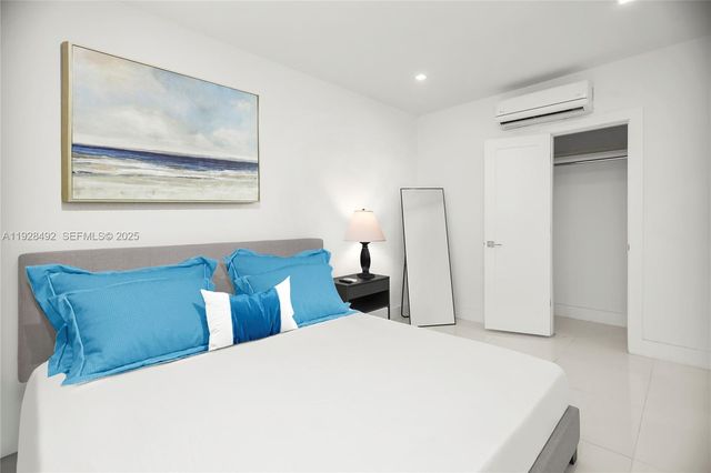 733 Michigan Ave 4, Miami Beach, FL 33139