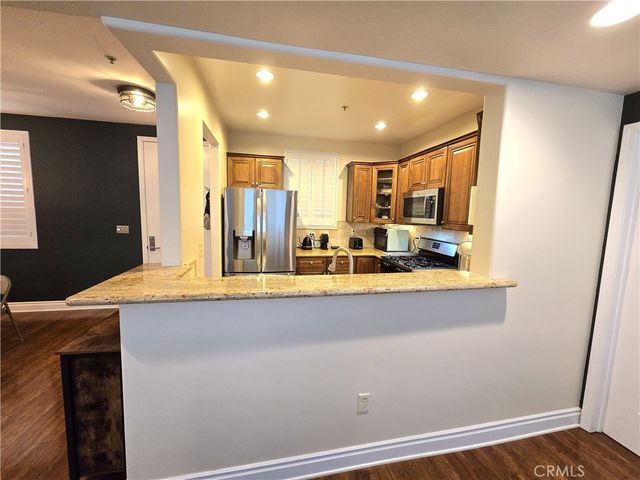 4724 Kester Avenue 409, Sherman Oaks, CA 91403