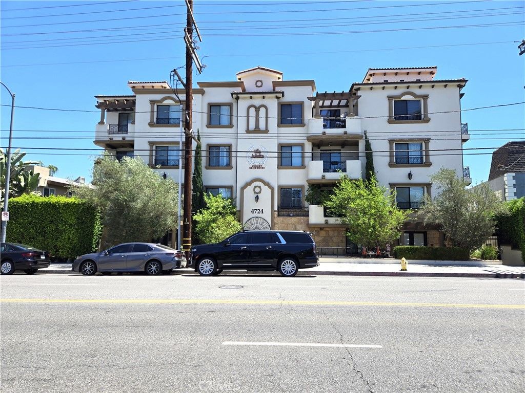4724 Kester Avenue 409, Sherman Oaks, CA 91403